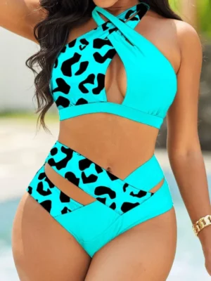 Sexy Hollowed Out Backless Plus Size Swimwear (With Paddings)